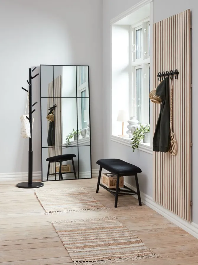 Bænk VANDSTED m/hylde sort stof/sort