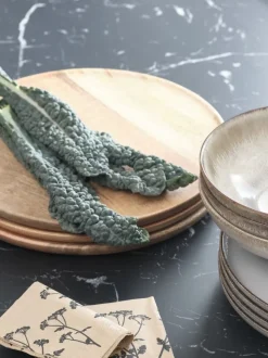 Dekorationsbakke GERNER Ø30cm træ