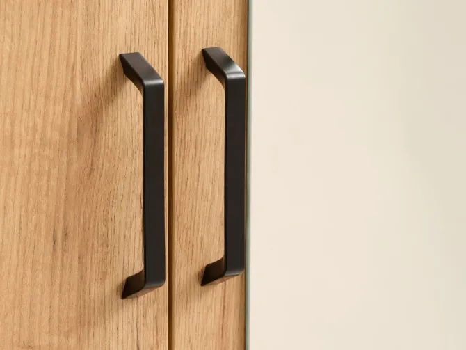 Garderobeskab LINTRUP 157x220 3 låger egefarve