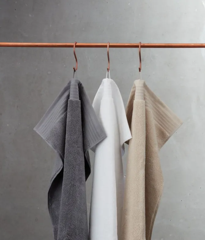 Håndklæde SORUNDA 50x100 hvid KRONBORG