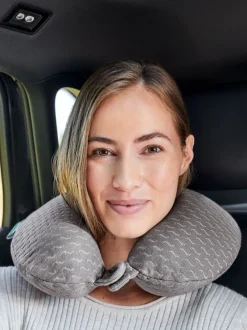 Nakkepude 30x33x9 WELLPUR STRANDA