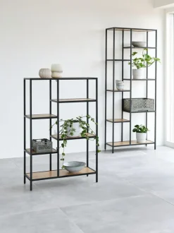 Reol TRAPPEDAL 7 hylder eg/sort