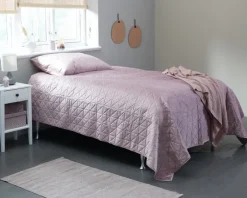 Sengetæppe ENGBLOMME 220x240 rosa