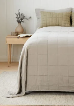 Sengetæppe VALMUE 240x260 beige