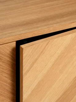 Skænk HARESKOV 3 låger eg