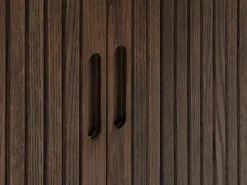 Skænk LYNGVIG 160 cm 2 jalousilåger mørk eg