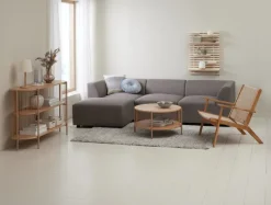 Skænk SNESLEV 2 hylder egefarve