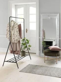 Tøjstativ LYNGDAL sort