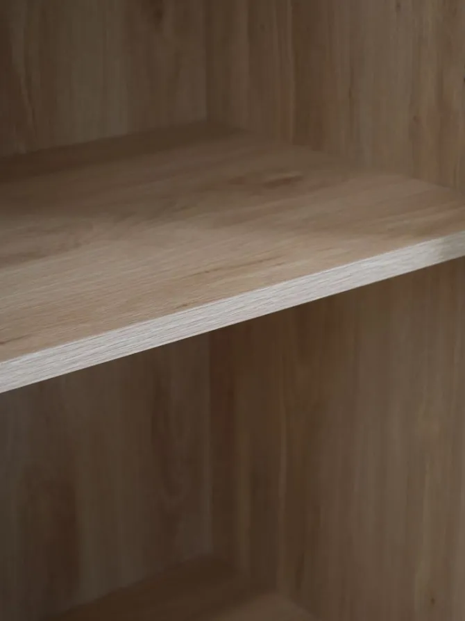 Vitrine KIRKEBY 2 låger hvid/egefarve