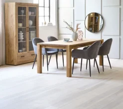 Vitrineskab LINTRUP 2 låger egefarve