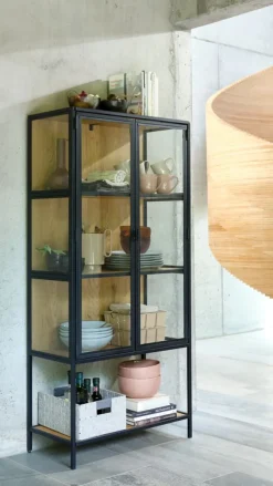 Vitrineskab TRAPPEDAL eg/sort