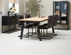 Vitrineskab VIRUM 2 låger sort